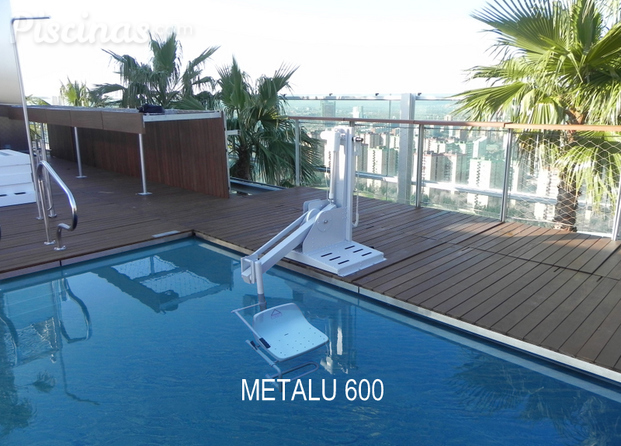 Ascensor de piscinas Metalu 600