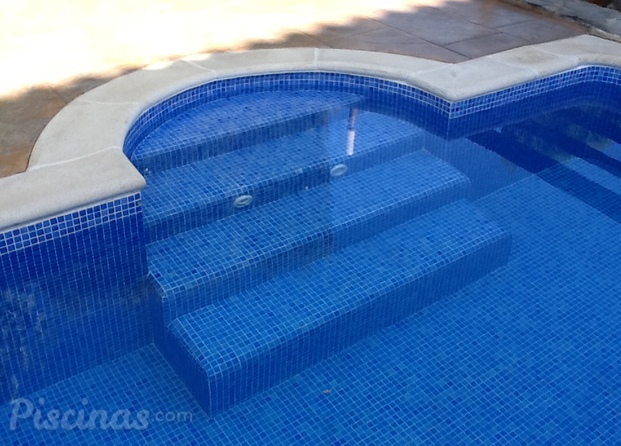 Conversión de una piscina de liner a gresite