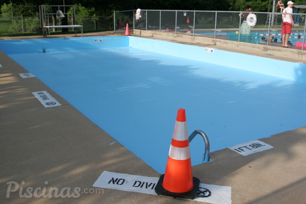 Solucionar problemas con la bomba de la piscina