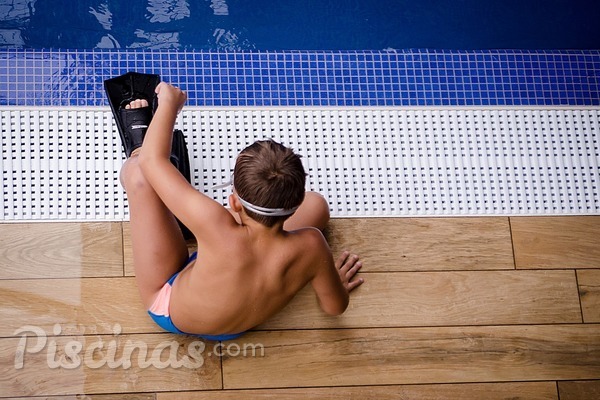 ¿Cuántas horas debo tener en funcionamiento la depuradora de mi piscina?