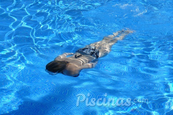 Disfruta de la piscina durante más tiempo con una bomba de calor