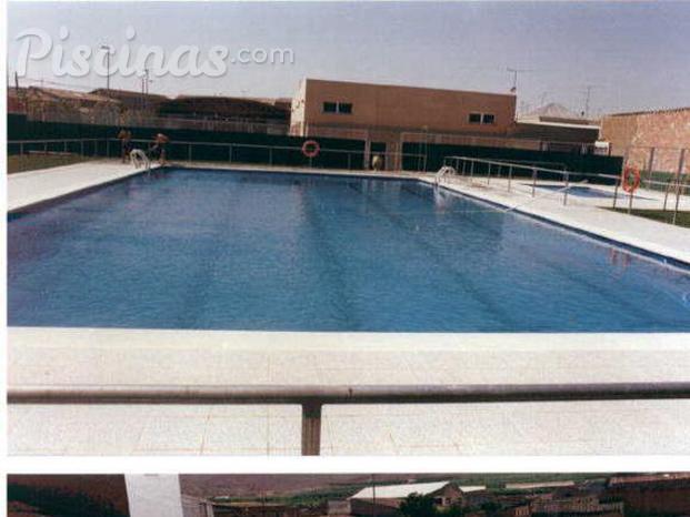 Piscina comunitaria 