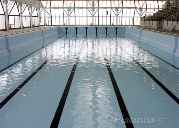 Piscina politécnica