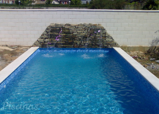 Piscina  PVC con cascada