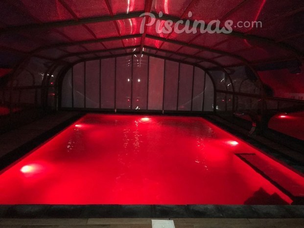 Borde piscina molinera borde recto negro azabache marca Bassalto