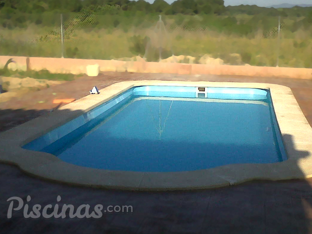 BArPool piscina romana A61. Medidas: 6 x 3,20 / Prof. Máxima: 1,55