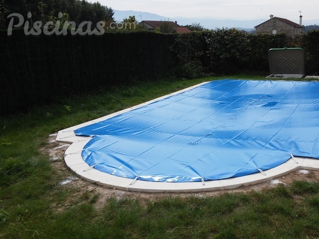 Piscina de 7,5 x 3,5 m