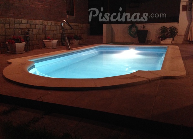 Piscina de 750