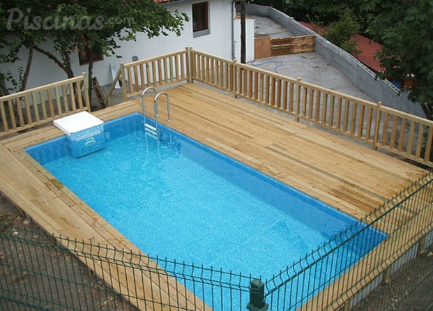 Piscina de madera