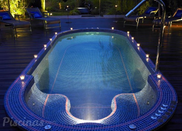 Piscina Iluminada