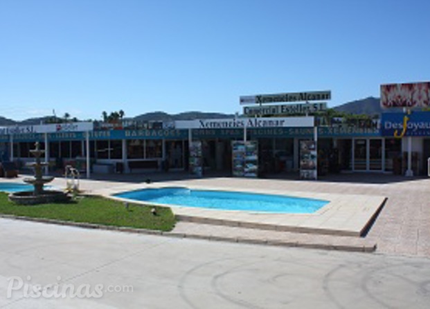 Exposición de piscinas