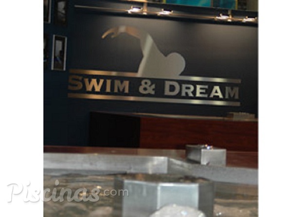 swim & dream