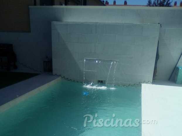 ambar pool 4.jpg