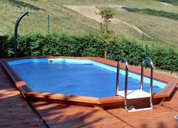Madera piscina