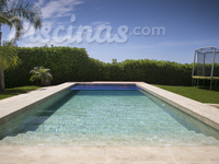 Piscina privada revestimiento cerámico