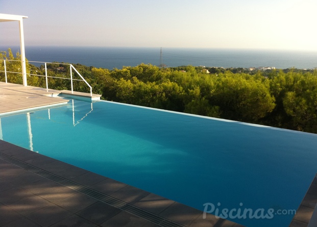 Piscina en Altea