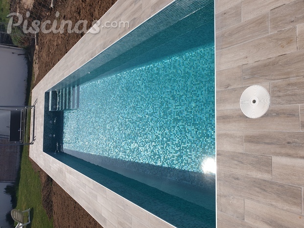 Piscina con gresite esmaltado