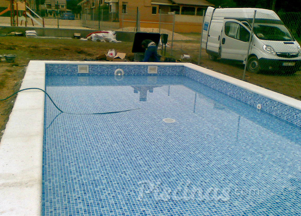 Montaje de piscina