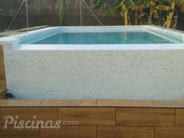 Piscina en alto