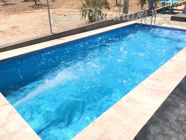 PISCINA DE GRESITE HISBALIT NACARADO