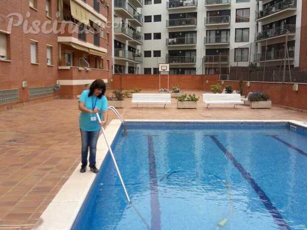 Limpieza de piscinas